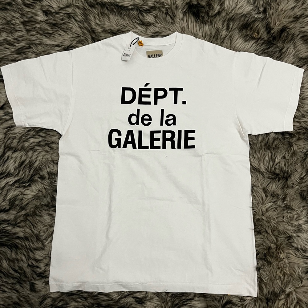 White small gallery dept shirt
